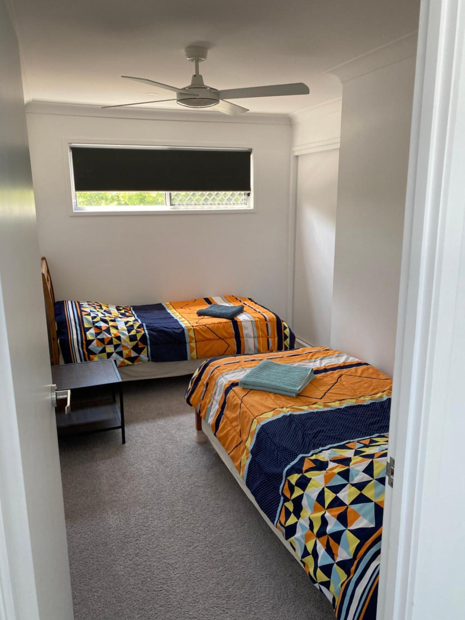 2Bd Family Or Couple Guesthouse Upstairs Near Turf Club, Hota In Bundall Gold Coast Bagian luar foto