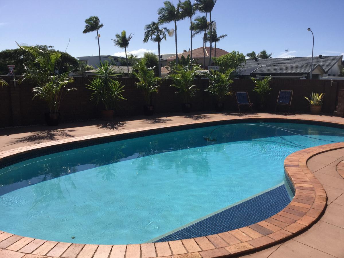 2Bd Family Or Couple Guesthouse Upstairs Near Turf Club, Hota In Bundall Gold Coast Bagian luar foto